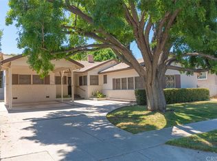 19616 Mobile St, Reseda, CA 91335
