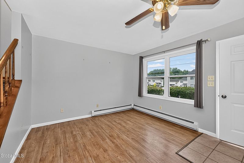 5th image of 30 Warsaw Avenue APT 6