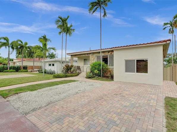 1450 Marseille Dr, Miami Beach, FL 33141