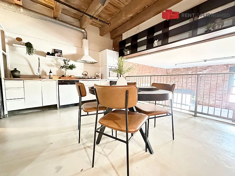 55 Cordova St E #404 — Photo 9