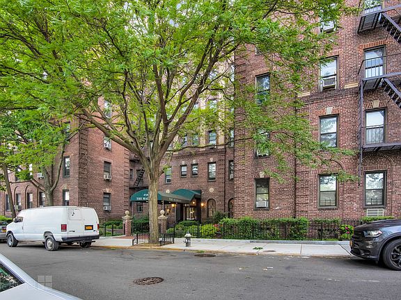 2nd image of 47-20 42nd St #2A