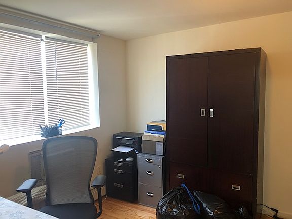 3rd image of 7552 113th St APT 5