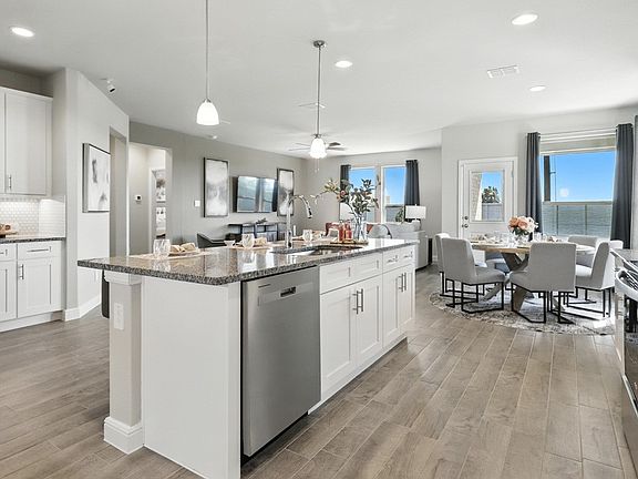 7th image of this home