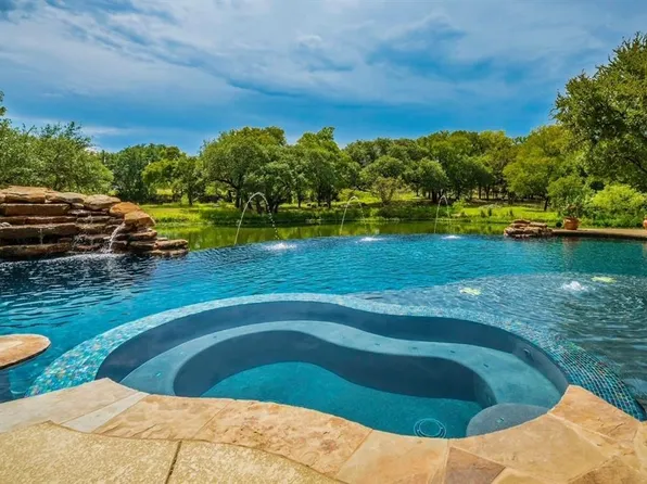 2308 Walsh Dr, Round Rock, TX 78681