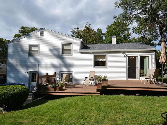 3rd image of 2175 Southwood Ave
