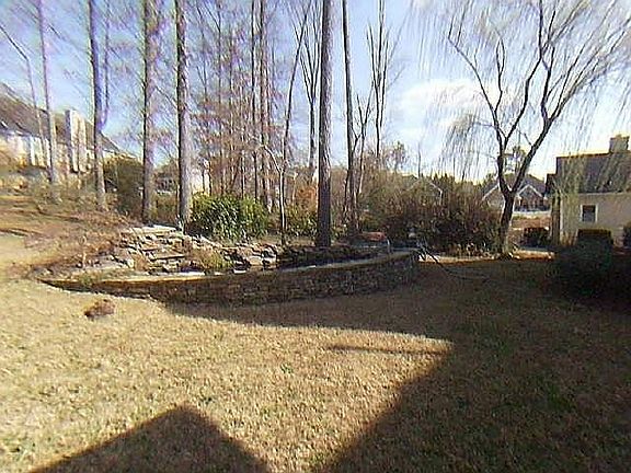 5th image of 809 Georgian Point Dr