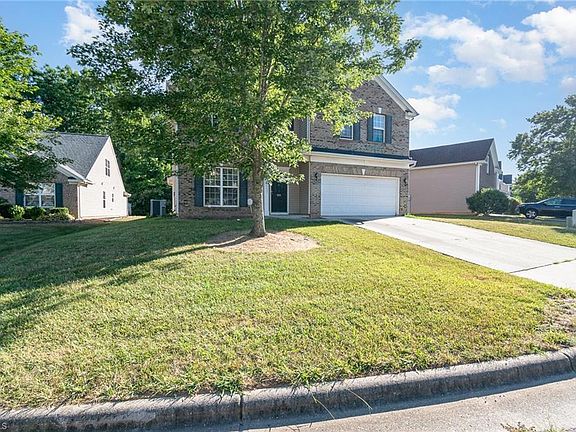 2nd image of 909 Wild Wolf Dr