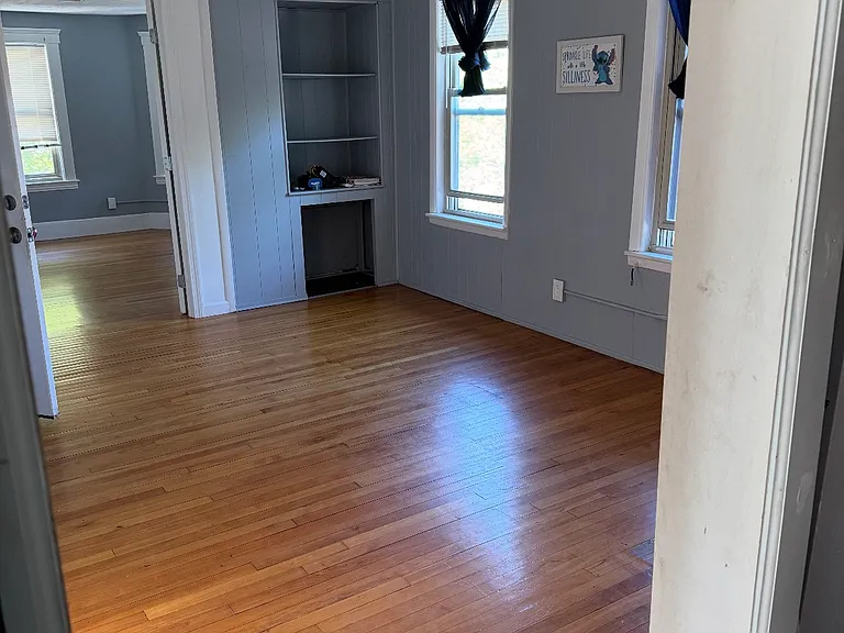 9 Fern St #2 — Photo 1