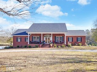 40 Lorraine Valley, Winder, GA 30680