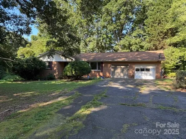 1753 N State Highway 16, Denver, NC 28037