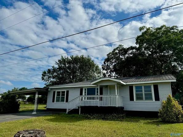 461 Dogwood Dr, Boaz, AL 35957