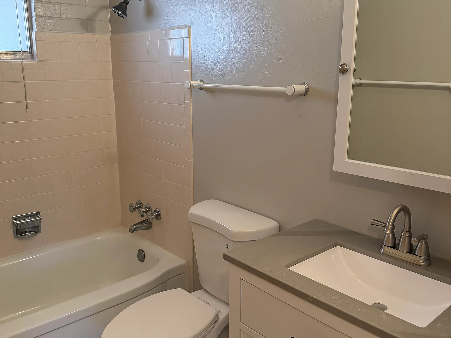 3 bed, 1550 sqft, $1,800 — Photo 3