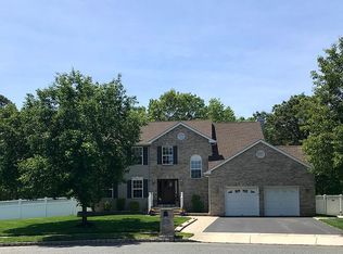 32 Nate Ln, Howell, NJ 07731