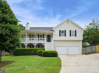 259 Pine Valley Dr, Powder Springs, GA 30127