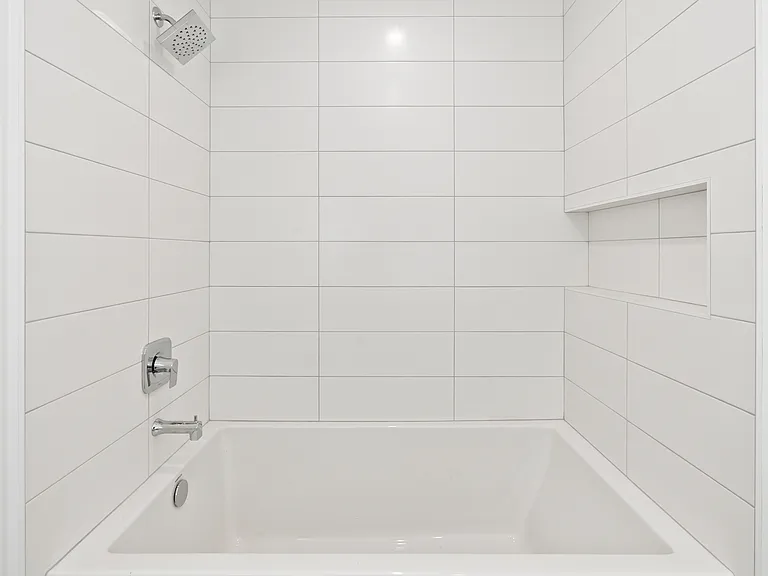 1716 N Ogden Dr — Photo 7