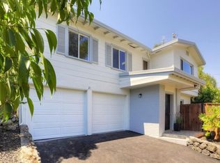21 Hillcrest Dr, San Rafael, CA 94901