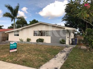 1211 N 74th Way, Hollywood, FL 33024