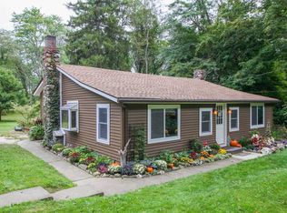 697 Beekman Rd, Hopewell Junction, NY 12533