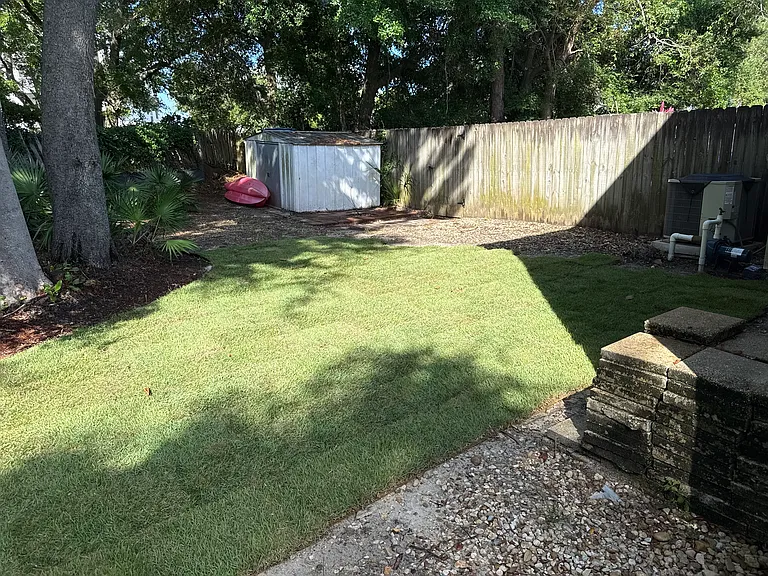 51 Chatelaine Cir — Photo 3