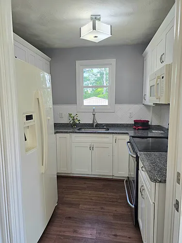 113-115 Angell Ave #1 Photo 1