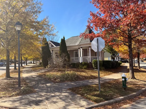 602 Bingham St, Greensboro, NC 27401