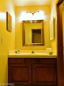 5th image of 1196 Waterbury Dr