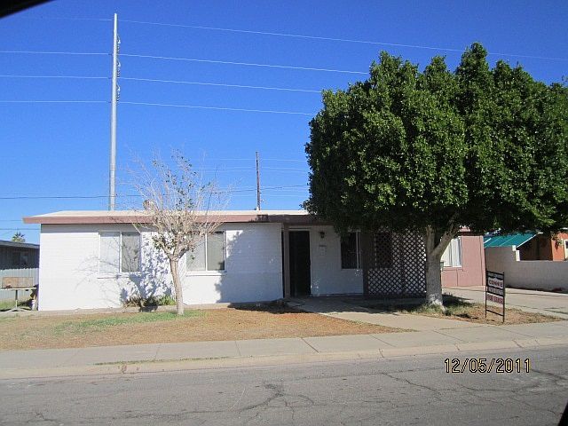 1st image of 906 E La Mesa St