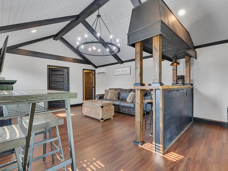 117 Summer Breeze Ln — Photo 42