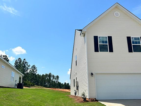 2nd image of 473 Midlands Pines Drive #02