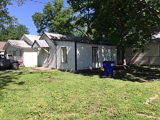 5th image of 200 W 17th St