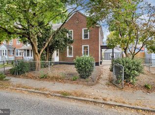 1372 N Chesapeake Rd, Camden, NJ 08104