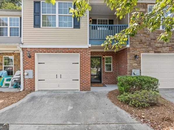 1494 Box Cir, Winder, GA 30680