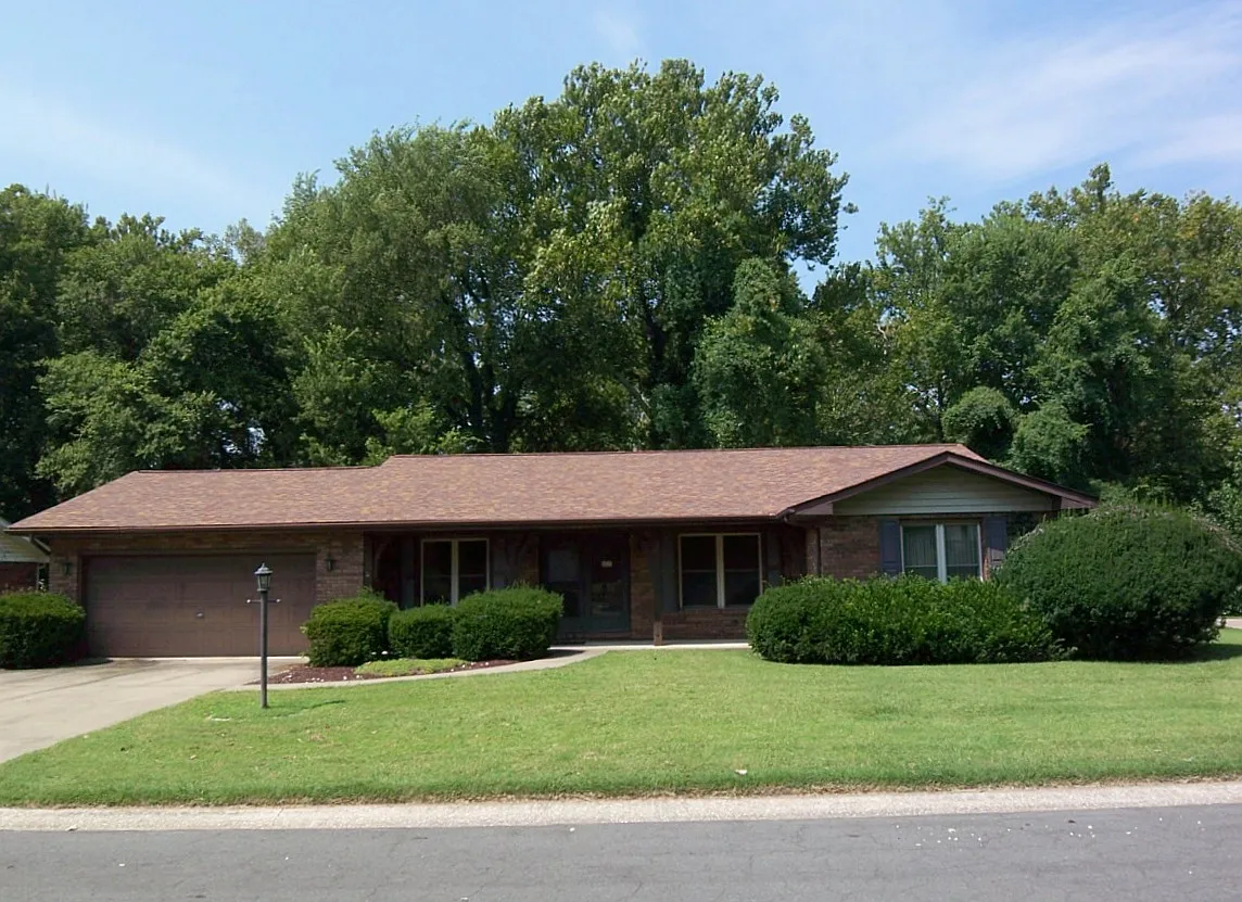 42 Glendale Dr photo 1