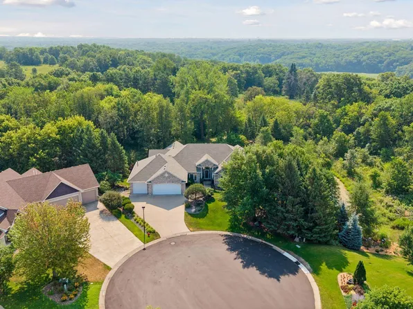 1360 Grace Dr, Eagan, MN 55123