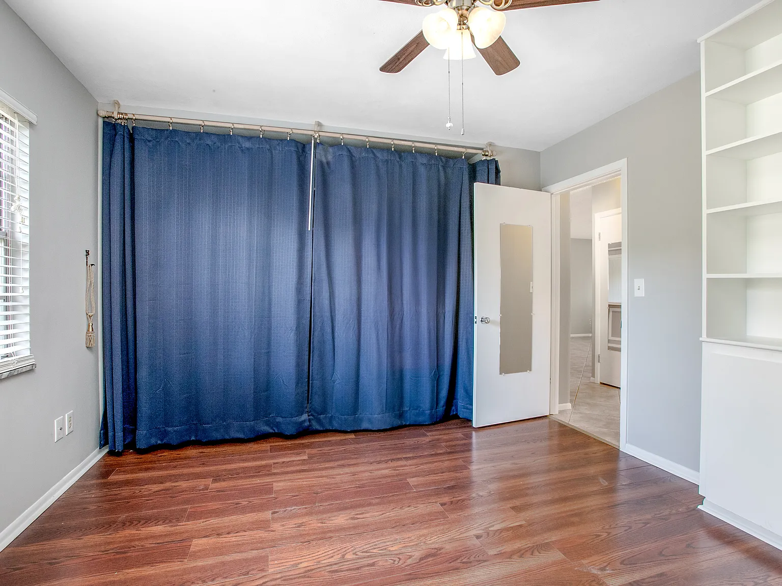 2/1 DeLand, Steps from Stetson! $1,495/month with a $50 water fee! — Photo 4