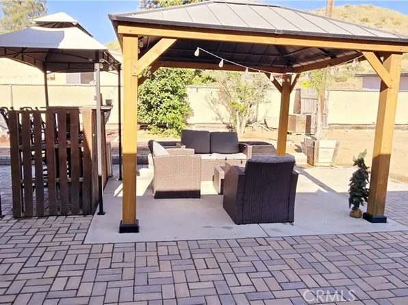 28230 Lindell Rd, Lake Elsinore, CA 92532
