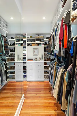 Sold by Compass | media 19