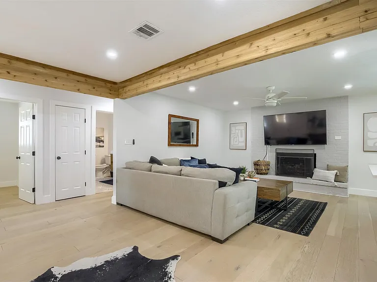 9016 W Pointer Ln — Photo 5