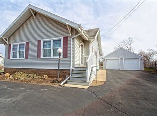 1721 W Main St, Little Chute, WI 54911