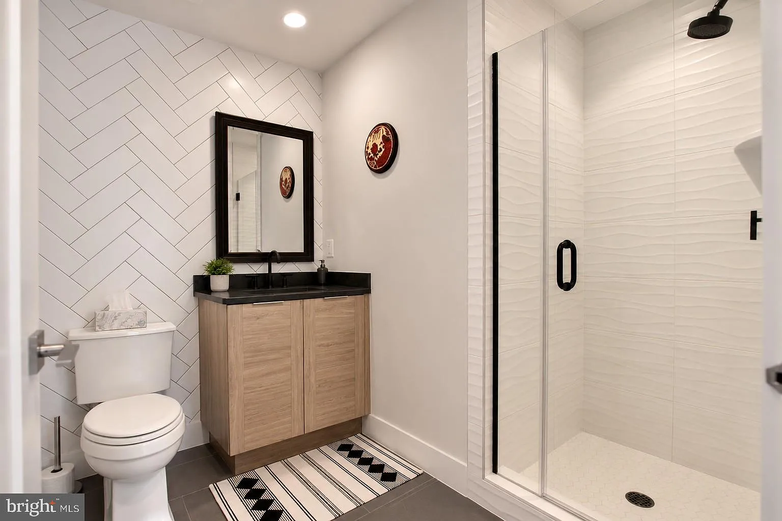 4 bed, 4.5 bath, 2908 sqft, $5,400 — Photo 4