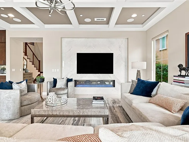 24357 W Clear Creek Pl — Photo 12