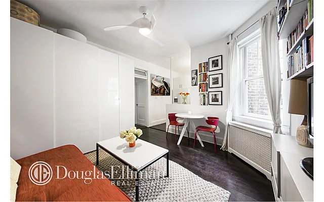 Rented by Douglas Elliman | media 17