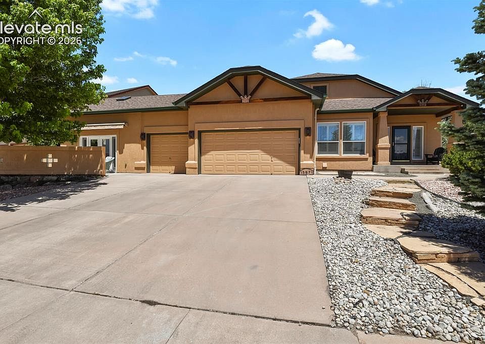 1st image of 15871 Agate Creek Dr