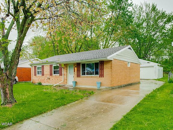 2nd image of 1153 Bahama Dr