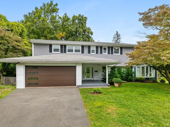 54 West Normandy Drive, West Hartford, CT 06107