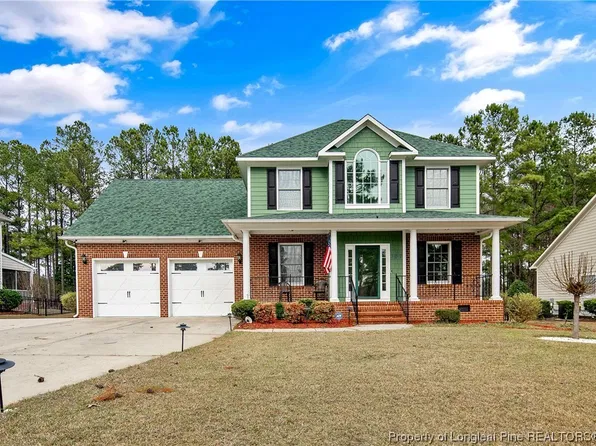 307 Rolling Pines Dr, Spring Lake, NC 28390