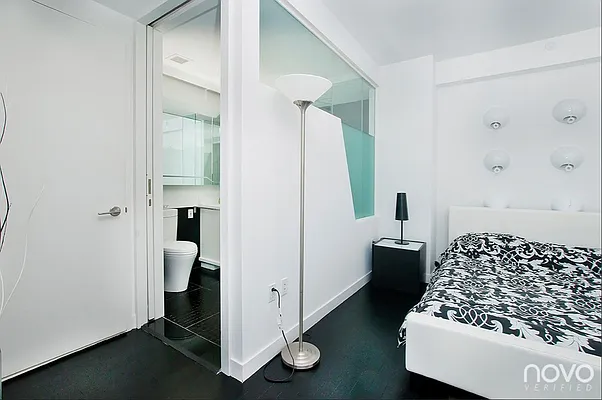 Rented by NOVO | media 27