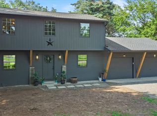 7702 Martin Rd, Lima, NY 14485