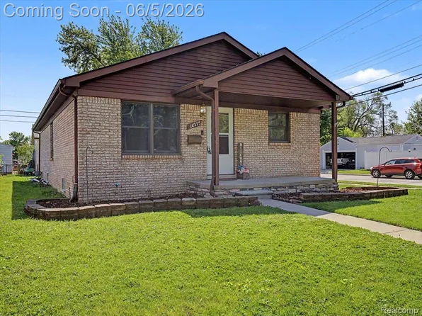 14275 Irene St, Southgate, MI 48195