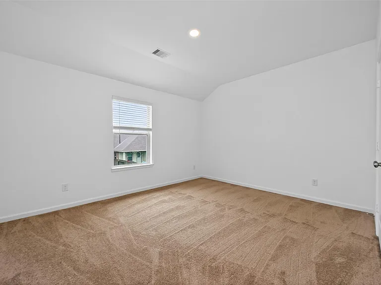 16108 Dockside St — Photo 31